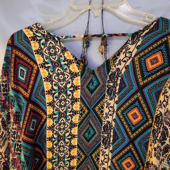 Boho Vibes Hem & Thread Aztec Kimono and Coordinating Necklace Set - Picture 6 of 10